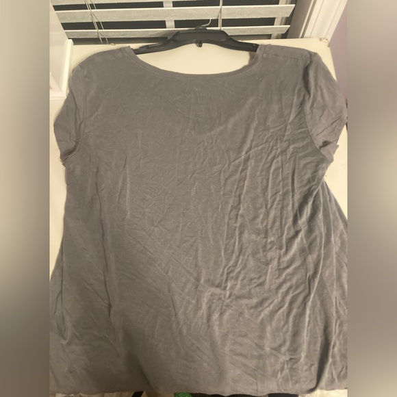 Large Grey American Eagle Shirt - Picture 3 of 3